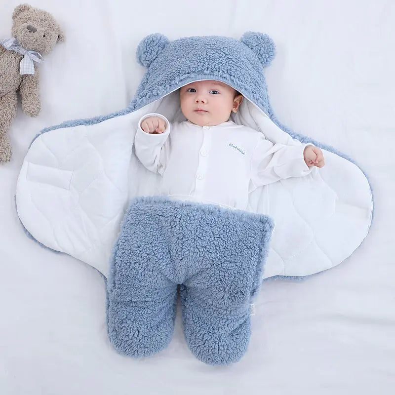 kAVa4Ttl3aAVFwp.webp